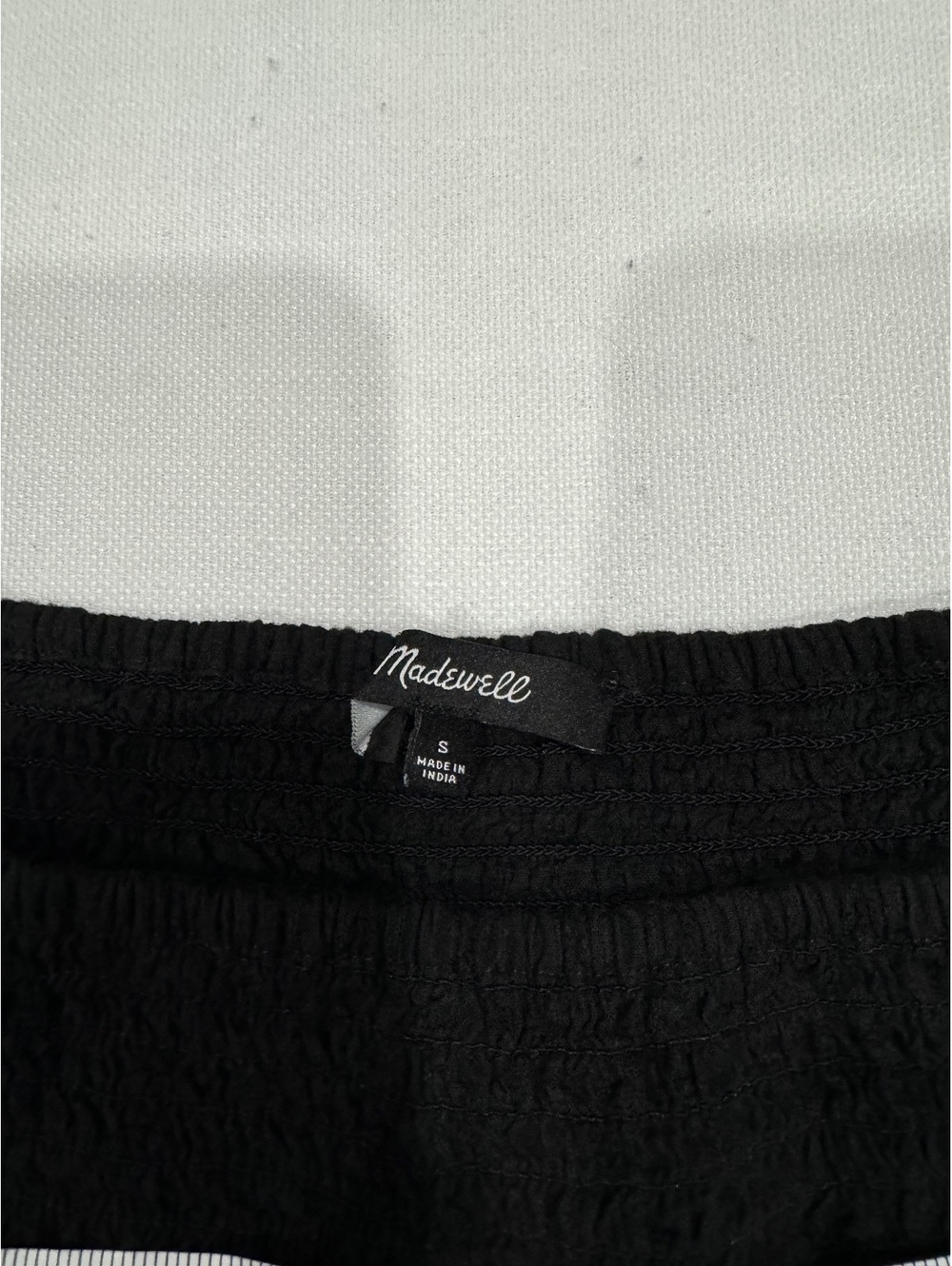 Madewell Lucie Puff-Sleeve Smocked Bodice Top Black Small - Picture 6 of 9